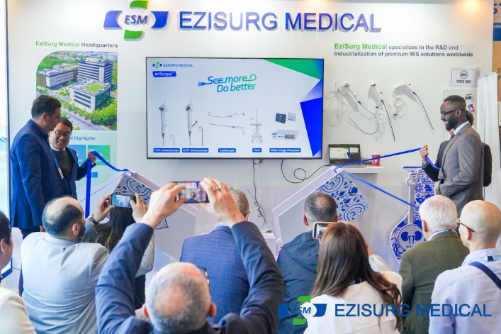 EziSurg Medical Announces Successful Launch of New enScope™ Urology Endoscopy Solutions at EAU26 in London